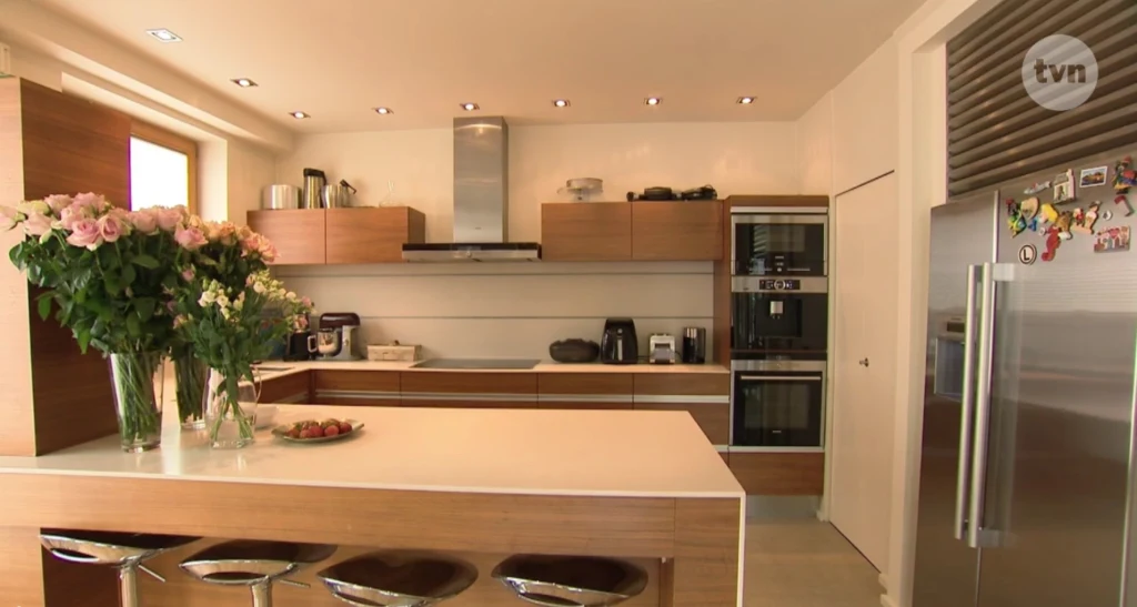 Sonia Bohosiewicz pokazała swoje mieszkanie w "Dzień dobry TVN" Sonia Bohosiewicz pokazała swoje mieszkanie w "Dzień dobry TVN"