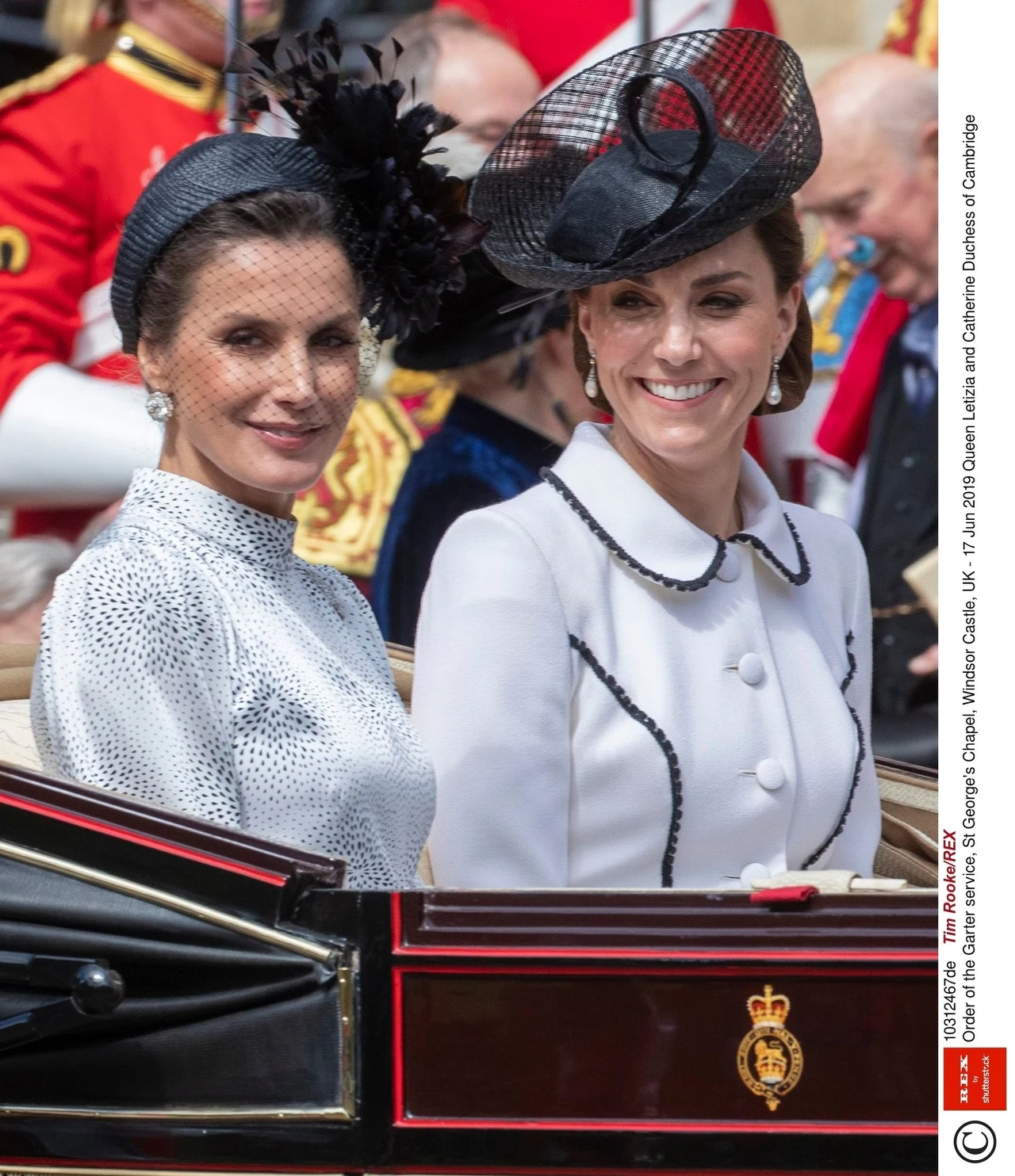 W karocy Kate miala już jednak dobry humor! Co z mdłościami?