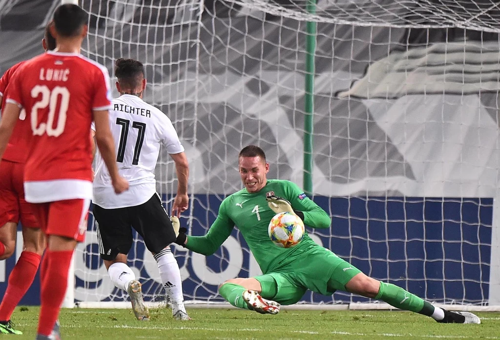 Marco Richter strzela gola dla Niemiec Marco Richter strzela gola dla Niemiec