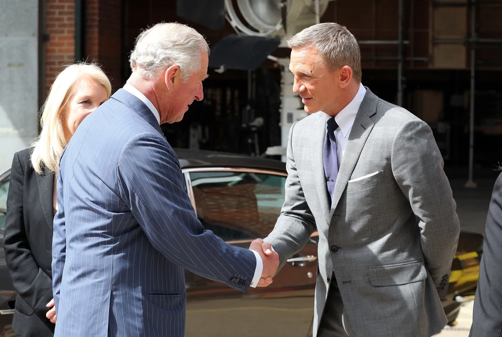 Książę Karol i Daniel Craig, fot. Rex Features/East News Książę Karol i Daniel Craig, fot. Rex Features/East News