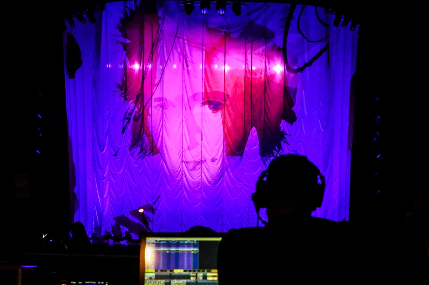 Zobacz zdjęcia z koncertu Roda Stewarta w Tauron Arenie Kraków z 21 czerwca 2019 r.