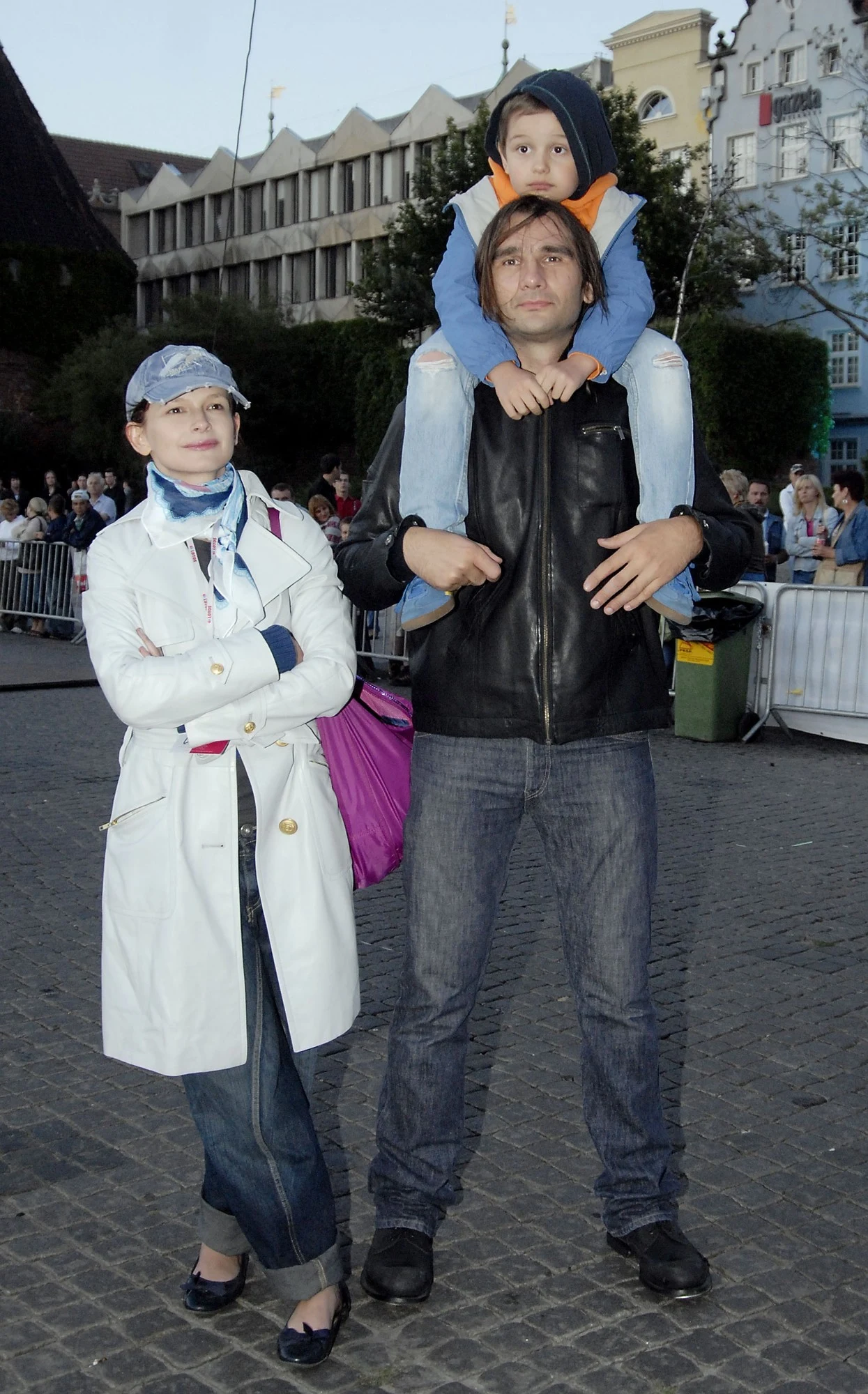 Dominika Ostałowska z Hubertem i ich synkiem Dominika Ostałowska z Hubertem i ich synkiem