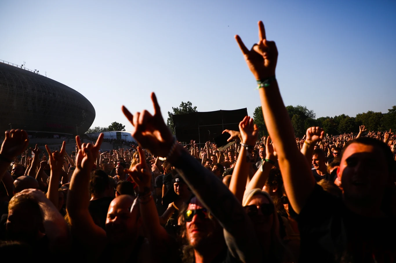 Zobacz zdjęcia fanów z pierwszego dnia Mystic Festival 2019 w Krakowie (25 czerwca 2019 r.).