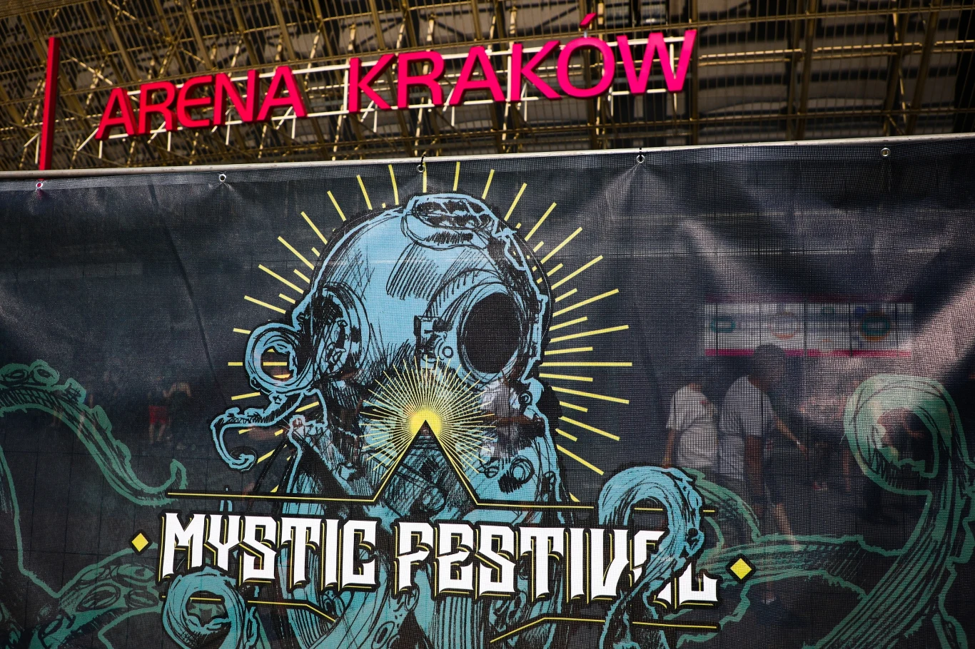 Zobacz zdjęcia fanów z pierwszego dnia Mystic Festival 2019 w Krakowie (25 czerwca 2019 r.).