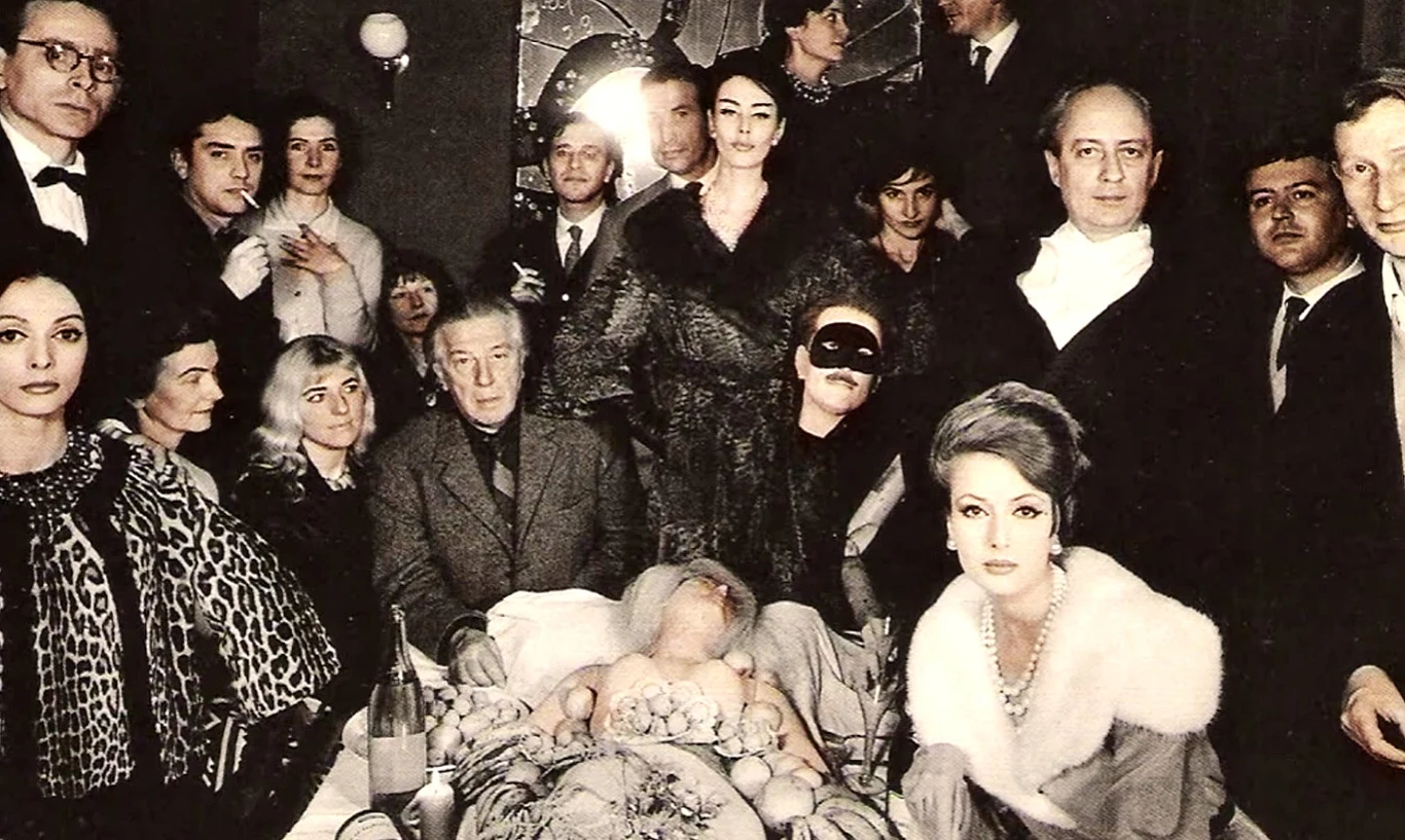 Tak najczęściej wyobrażamy sobie tajne spotkania stowarzyszeń, które z ukrycia pociągają za sznurki Tak najczęściej wyobrażamy sobie tajne spotkania stowarzyszeń, które z ukrycia pociągają za sznurki