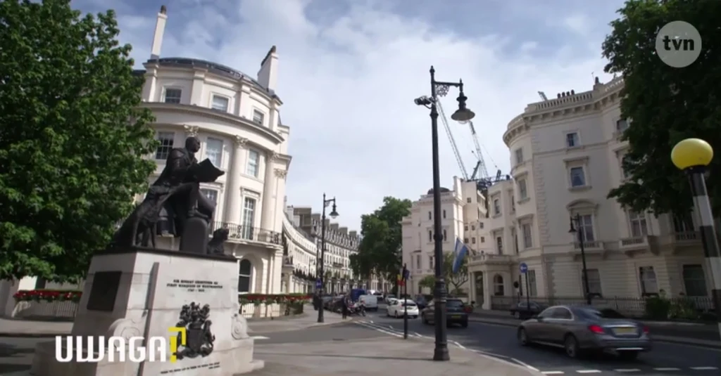 Joanna Przetakiewicz pokazała mieszkanie w programie TVN "Uwaga. Kulisy sławy" Joanna Przetakiewicz pokazała mieszkanie w programie TVN "Uwaga. Kulisy sławy"