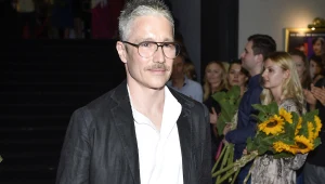 Paweł Borowski na premierze swojego filmu "Ja teraz kłamię"