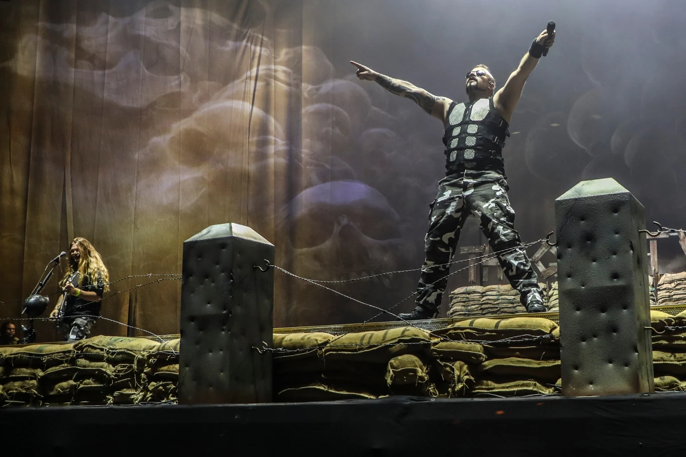 Zobacz zdjęcia z koncertu grupy Sabaton podczas drugiego dnia Mystic Festival 2019 w Krakowie (26 czerwca 2019 r.) Zobacz zdjęcia z koncertu grupy Sabaton podczas drugiego dnia Mystic Festival 2019 w Krakowie (26 czerwca 2019 r.)