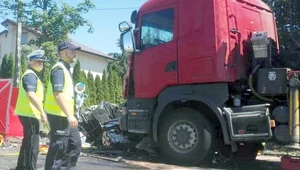 Z samochodu niemal nic nie zostało. Cud, że dziecko żyje