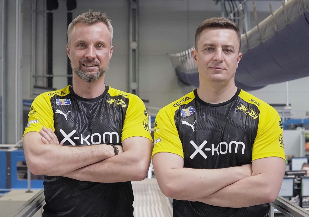 AGO Esports i x-kom Team od dziś razem