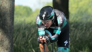 Maciej Bodnar z grupy Bora-Hansgrohe na trasie jazdy indywidualnej na czas podczas mistrzostw Polski w kolarstwie szosowym