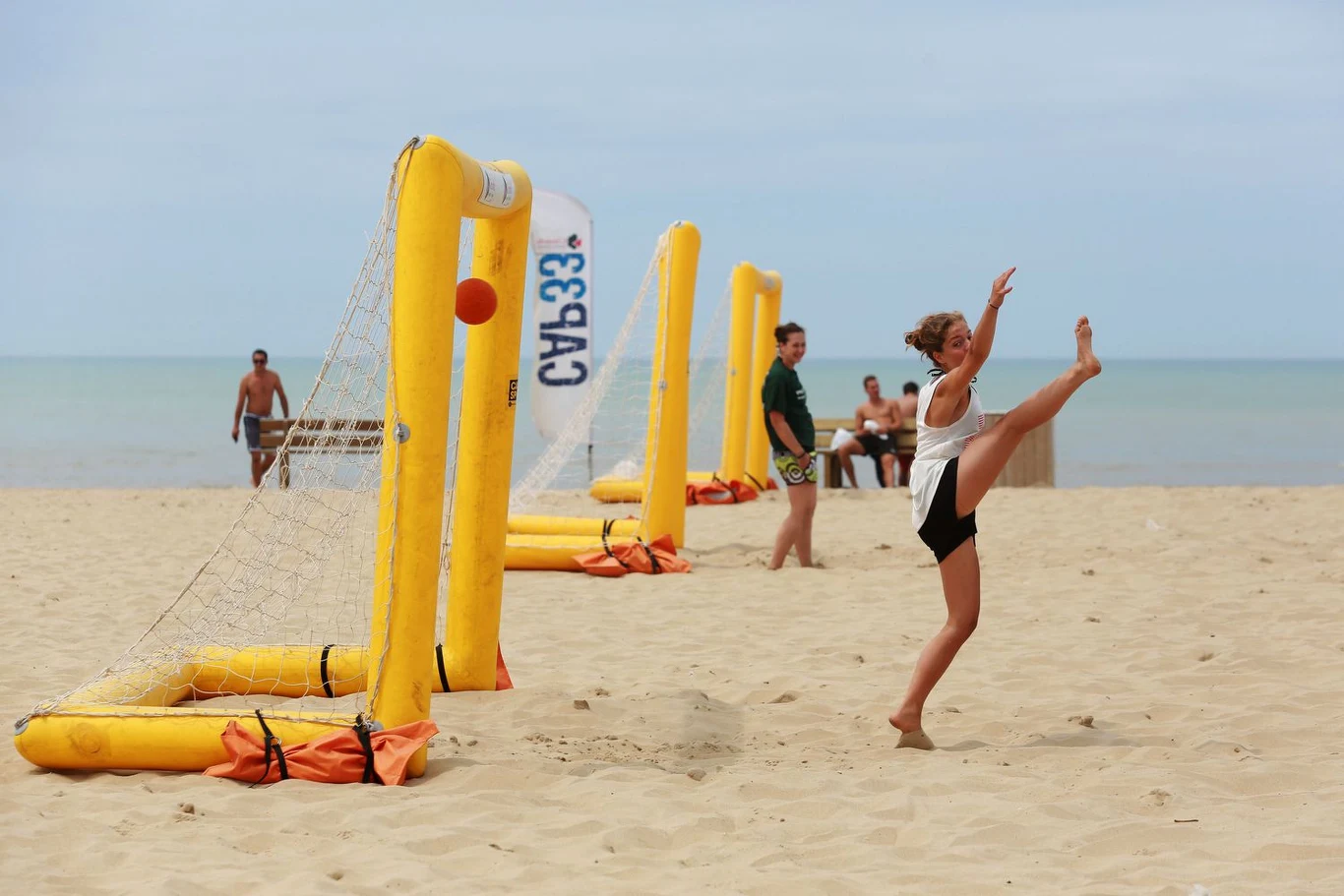 Piłka ręczna plażowa