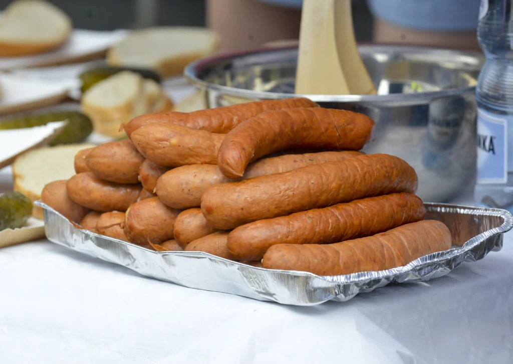 Influencerki w zamian za jedzenie proponują pozytywną recenzję lokalu/zdjęcie ilustracyjne Influencerki w zamian za jedzenie proponują pozytywną recenzję lokalu/zdjęcie ilustracyjne