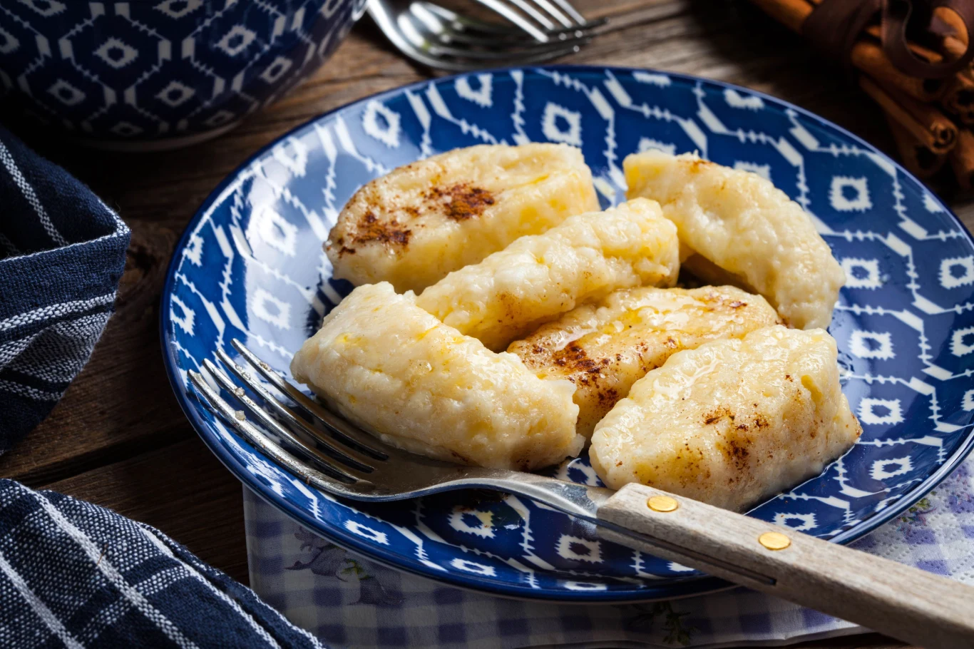 Pierogi leniwe to danie, które uwielbiają zarówno dzieci, jak i dorośli Pierogi leniwe to danie, które uwielbiają zarówno dzieci, jak i dorośli
