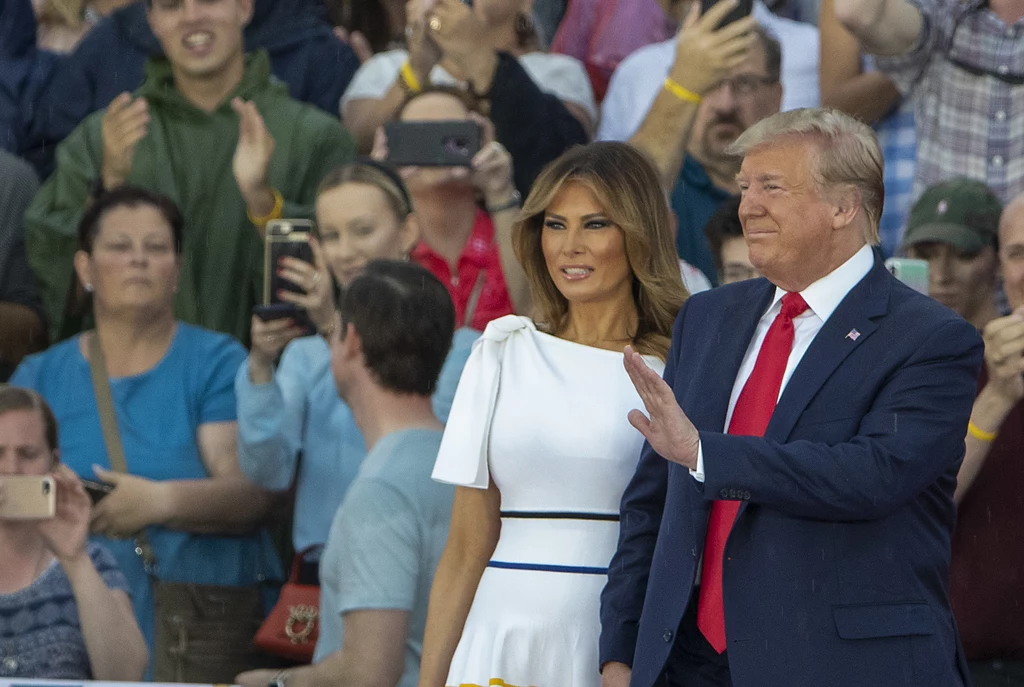 Donald Trump i jego żona Melania podczas obchodów Dnia Niepodległości