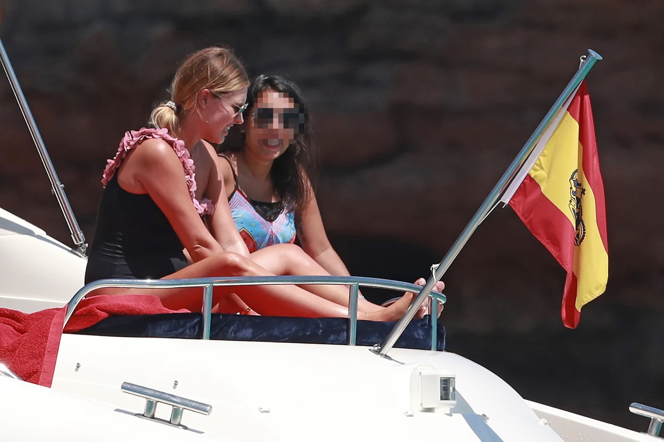 (Na zdjęciu: Paulina Piątek z koleżanką) (Na zdjęciu: Paulina Piątek z koleżanką)