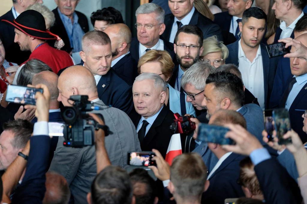 Prezes Prawa i Sprawiedliwości Jarosław Kaczyński w drugim dniu Konwencji Programowej PiS i Zjednoczonej Prawicy "Myśląc: Polska 2019 Prezes Prawa i Sprawiedliwości Jarosław Kaczyński w drugim dniu Konwencji Programowej PiS i Zjednoczonej Prawicy "Myśląc: Polska 2019
