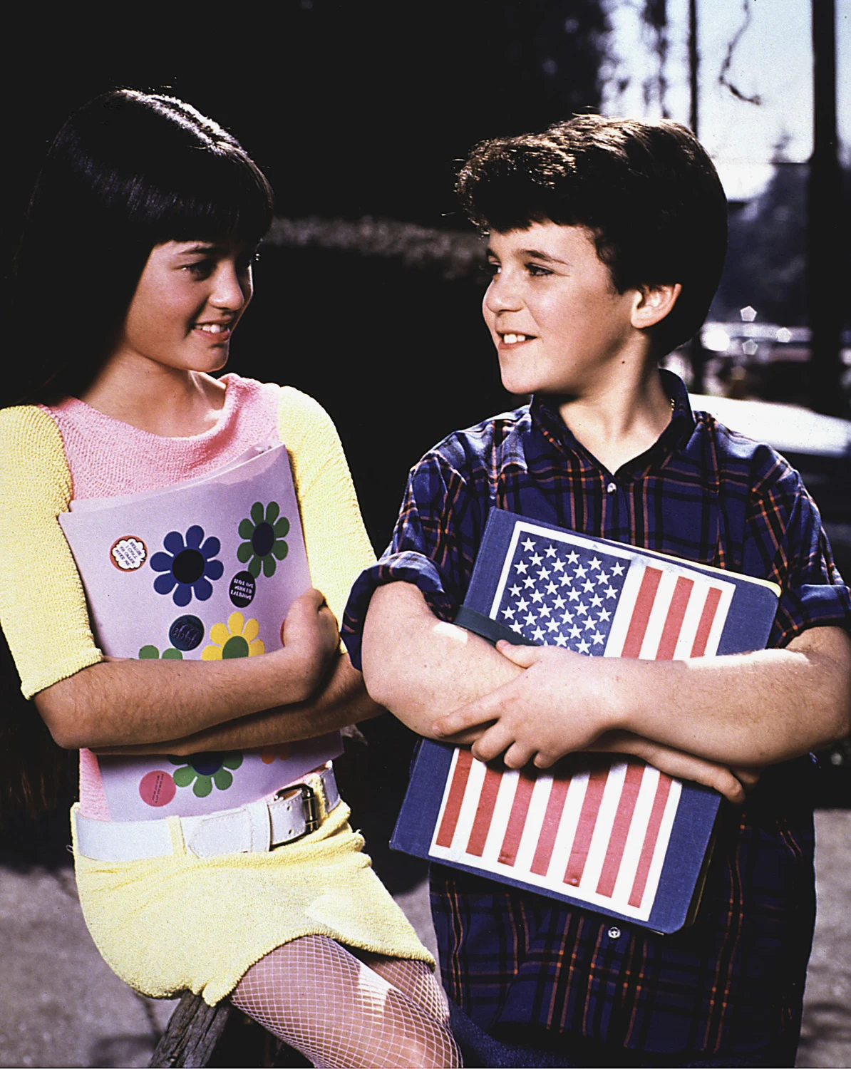 Fred Savage po raz pierwszy na ekranie pojawił się w wieku 10 lat w filmie o autystycznym nastolatku, "Chłopiec, który umiał latać".
W 1988 roku wygrał casting do roli Kevina Arnolda w serialu "Cudowne lata" i świat oszalał na jego punkcie. Serial ukazywał życie typowej amerykańskiej rodziny w latach 1968-1973 z punktu widzenia dorastającego Kevina.