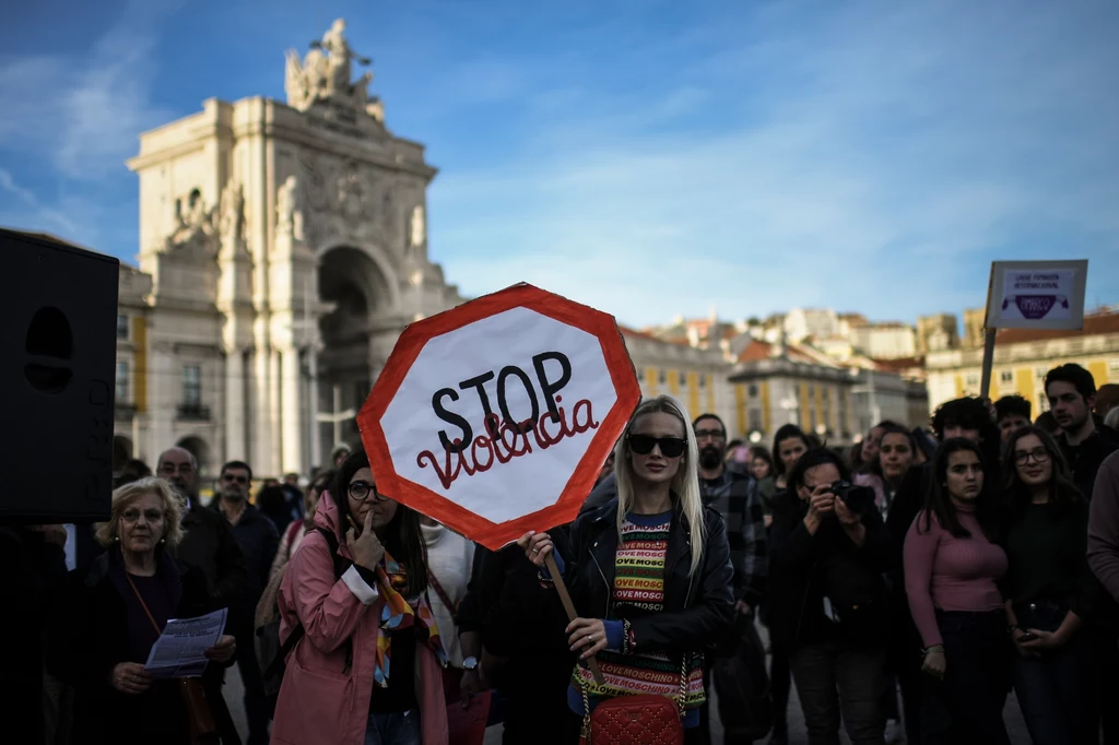 Protest przeciwko przemocy wobec kobiet; zdj. ilustracyjne Protest przeciwko przemocy wobec kobiet; zdj. ilustracyjne