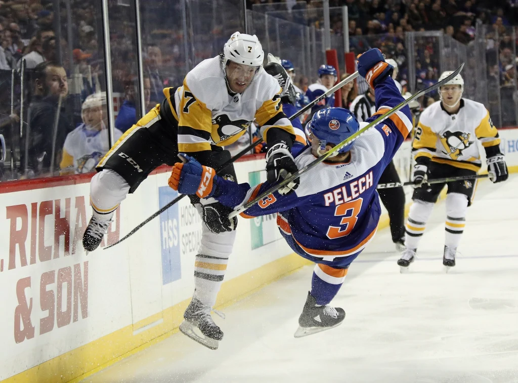 Matt Cullen (z lewej)