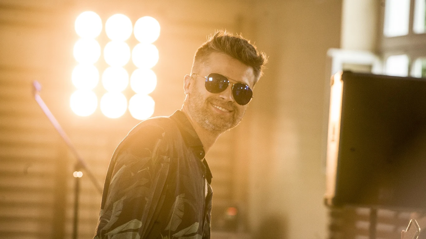Maciej Zakościelny na planie filmu "Ostra"