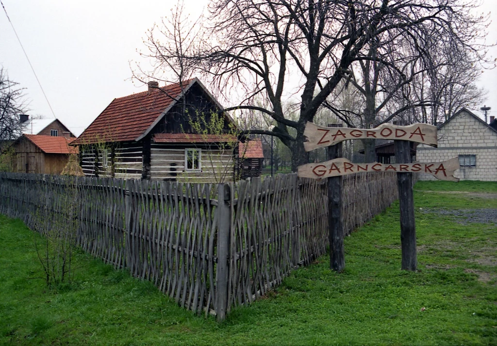 Zagroda garncarska we wsi Medynia Głogowska