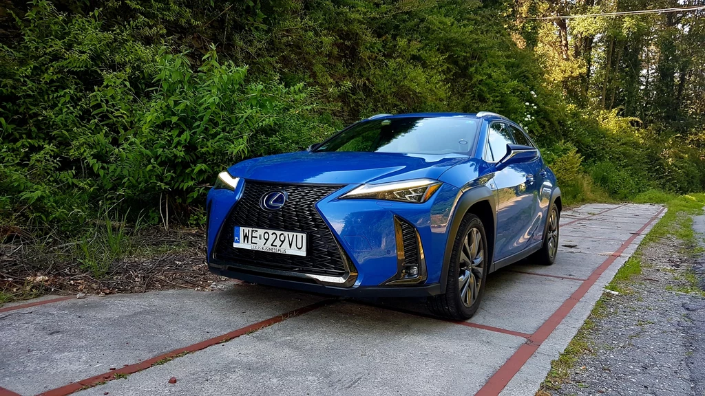 Lexus UX