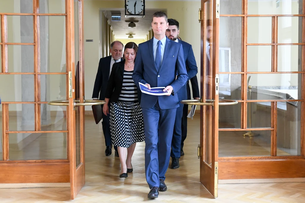 Minister edukacji Dariusz Piontkowski Minister edukacji Dariusz Piontkowski