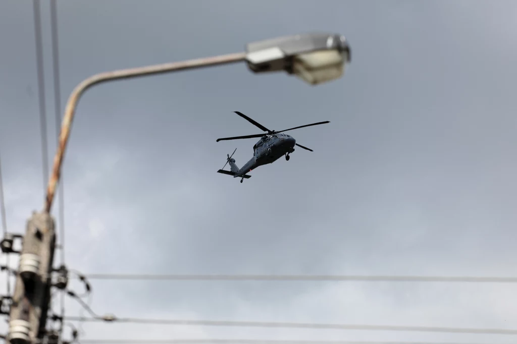 Akcja poszukiwawcza. 5-letni Dawid Żukowski, gdy ojciec zabrał go z domu, był ubrany w szaroniebieską bluzę dresową, niebieskie jeansy i niebieskie trampki z obrazkami Zygzaka McQueena. Akcja poszukiwawcza. 5-letni Dawid Żukowski, gdy ojciec zabrał go z domu, był ubrany w szaroniebieską bluzę dresową, niebieskie jeansy i niebieskie trampki z obrazkami Zygzaka McQueena.