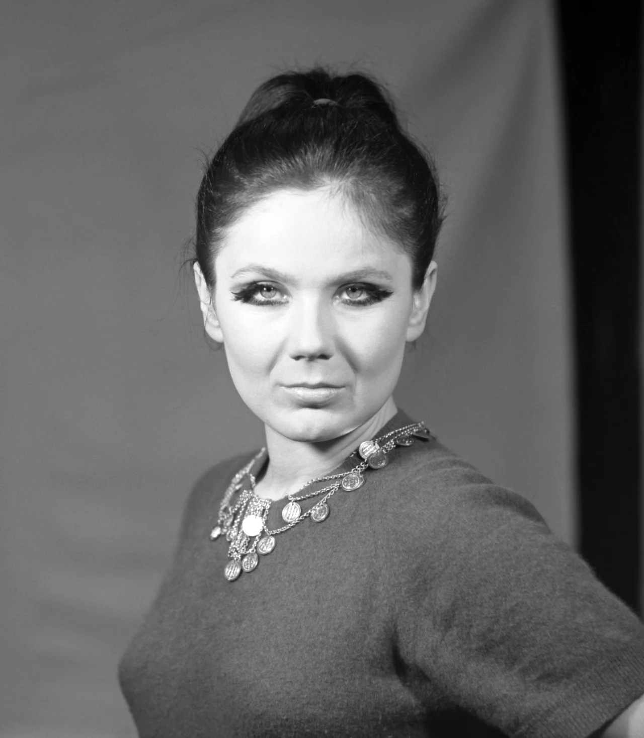 Teresa Tutinas, lata 60. Teresa Tutinas, lata 60.