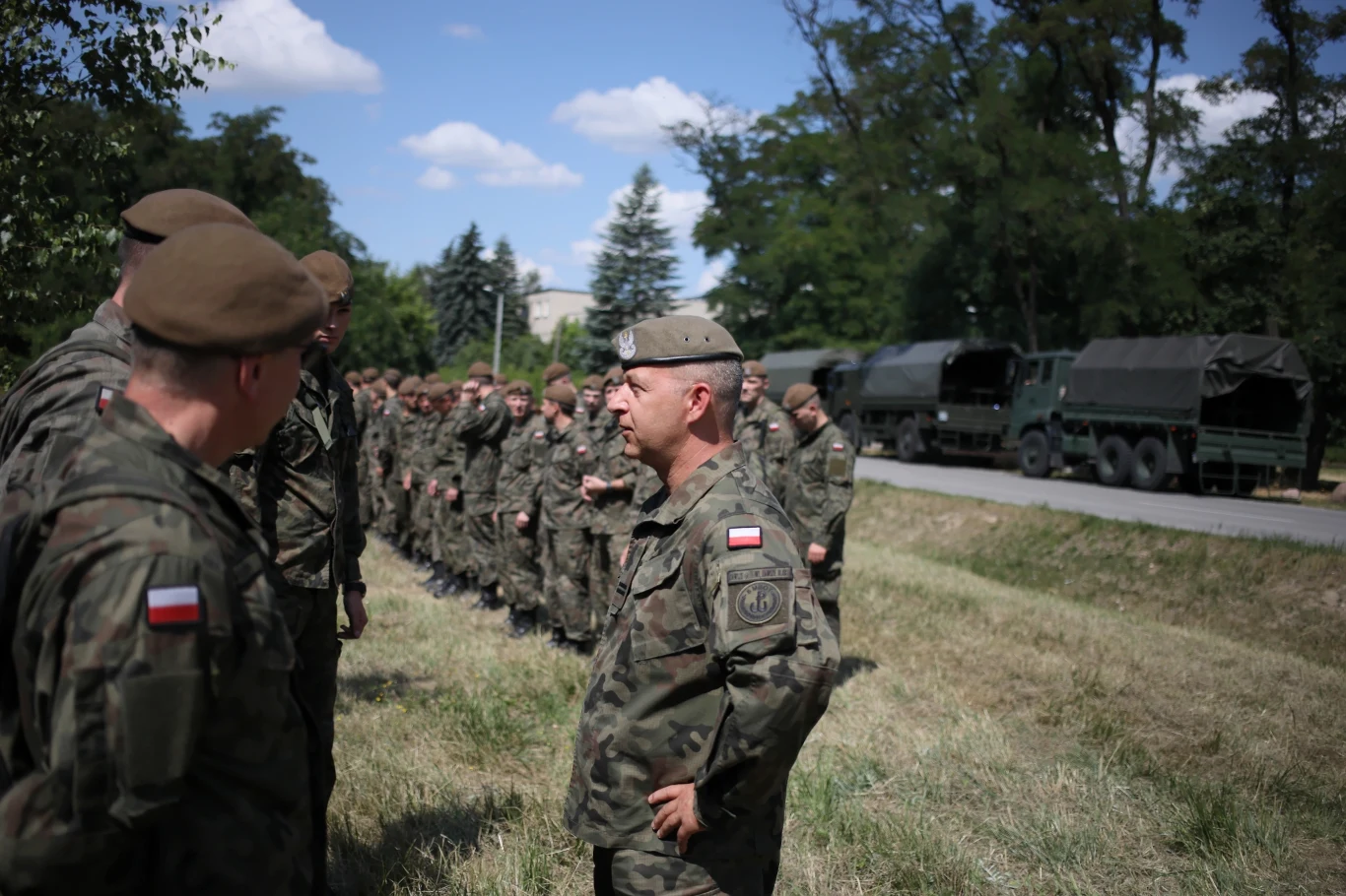 Akcja poszukiwawcza. 5-letni Dawid Żukowski, gdy ojciec zabrał go z domu, był ubrany w szaroniebieską bluzę dresową, niebieskie jeansy i niebieskie trampki z obrazkami Zygzaka McQueena.