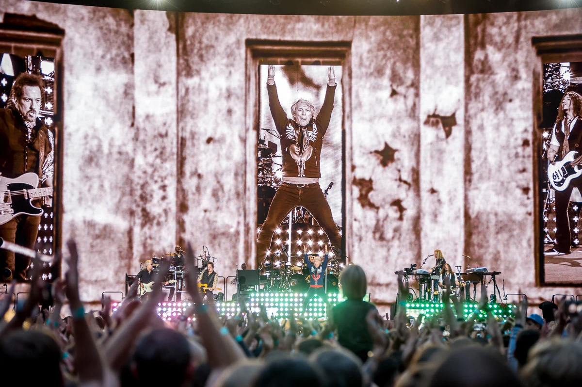 Zobacz zdjęcia z koncertu Bon Jovi na PGE Narodowym w Warszawie z 12 lipca 2019 r. Zobacz zdjęcia z koncertu Bon Jovi na PGE Narodowym w Warszawie z 12 lipca 2019 r.