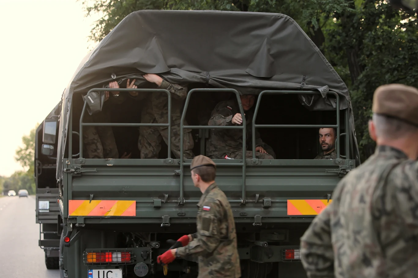 Akcja poszukiwawcza. 5-letni Dawid Żukowski, gdy ojciec zabrał go z domu, był ubrany w szaroniebieską bluzę dresową, niebieskie jeansy i niebieskie trampki z obrazkami Zygzaka McQueena.