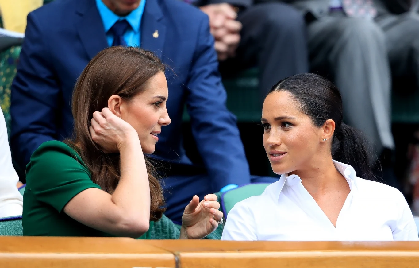 Kate i Meghan na Wimbledonie Kate i Meghan na Wimbledonie