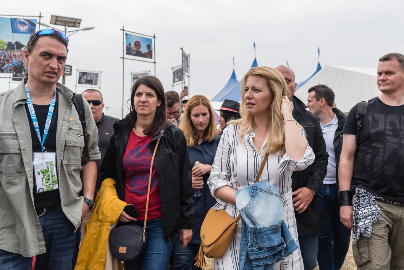 Prezydent Słowacji Zuzana Čaputová (druga z prawej)