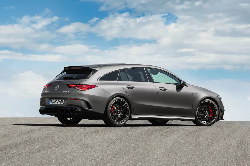 Mercedes-AMG CLA 45 4MATIC+ Shooting Brake