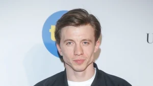 - Dostałem dużo dobrego od świata i teraz czuję, że sam muszę pomóc innym - mówi Alan Andersz