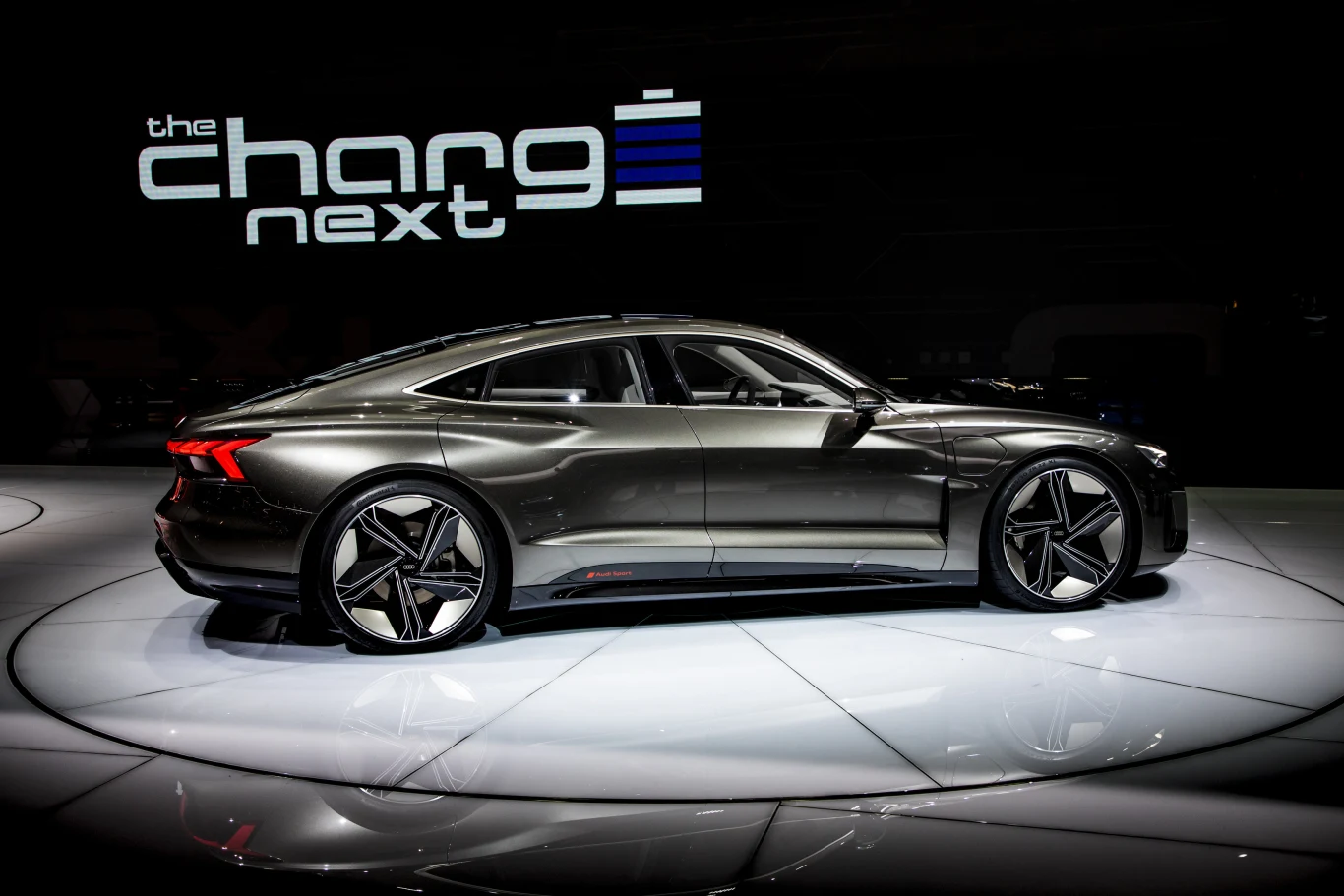 Audi e-tron GT Concept