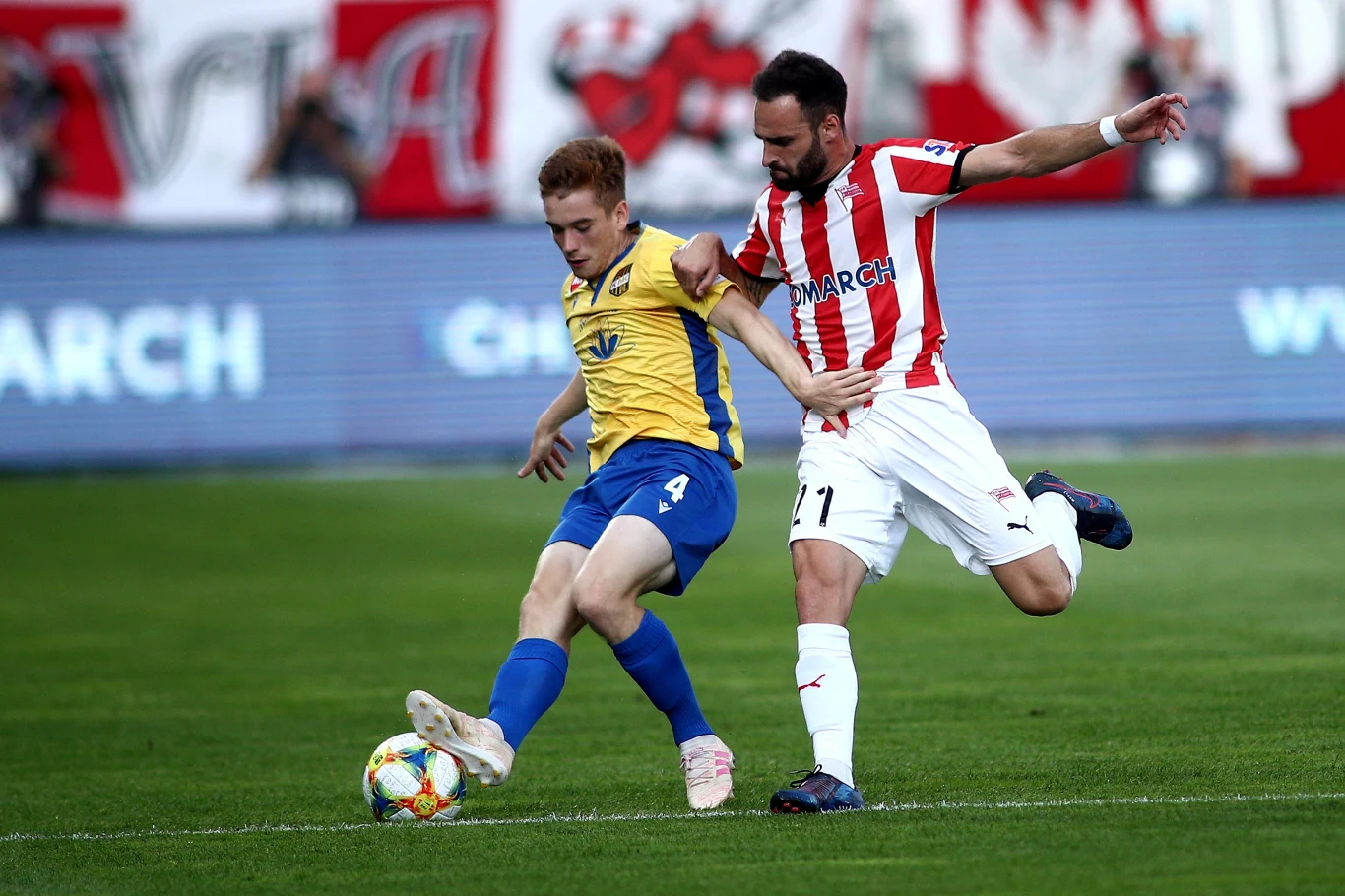 Rafael Lopes (z prawej) w walce z Connorem Ronanem Rafael Lopes (z prawej) w walce z Connorem Ronanem