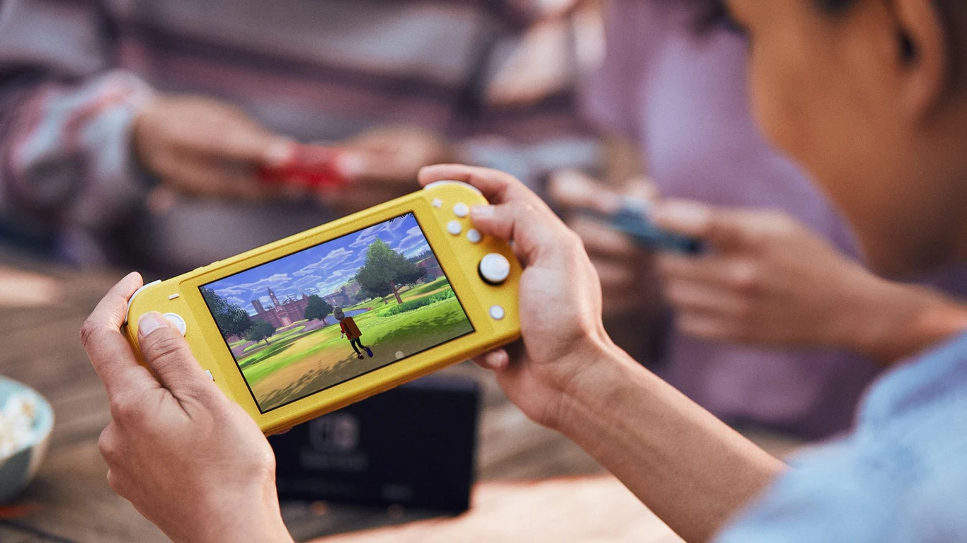 Nowy model - nadal pod nazwą Nintendo Switch - zastąpi najpewniej obecnie produkowane i sprzedawane konsole, więc nie stanowi większej rewolucji. Trzeba jednak przyznać, że czas pracy na jednym ładowaniu znacznie wzrośnie - z 4,5 godziny obecnie do maksymalnie dziewięciu godzin.
