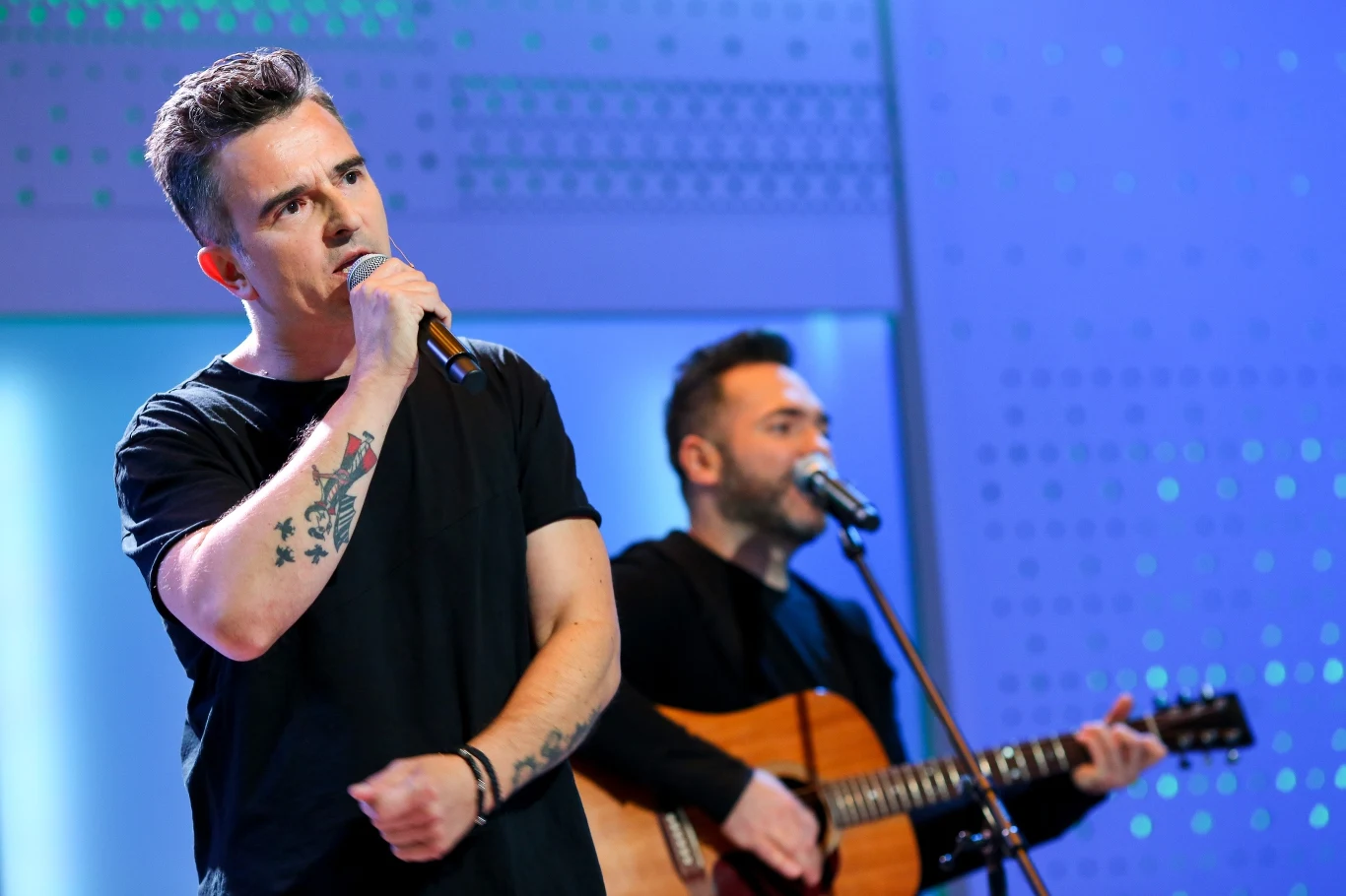 Grupa Rotary wypłynęła dzięki przebojowi "Na jednej z dzikich plaż" z płyty "Rotary". Niestety kolejne krążki i utwory zupełnie nie trafiały w gusta publiczności. Ostatni album zespołu "Roboty i romantycy" ukazał się w 2009 roku. W 2012 roku członkowie formacji – Kamil Mikuła i Grzegorz Porowski założyli projekt Loka, jednocześnie zawieszając działalność poprzedniego zespołu. Grupa Rotary wypłynęła dzięki przebojowi "Na jednej z dzikich plaż" z płyty "Rotary". Niestety kolejne krążki i utwory zupełnie nie trafiały w gusta publiczności. Ostatni album zespołu "Roboty i romantycy" ukazał się w 2009 roku. W 2012 roku członkowie formacji – Kamil Mikuła i Grzegorz Porowski założyli projekt Loka, jednocześnie zawieszając działalność poprzedniego zespołu.