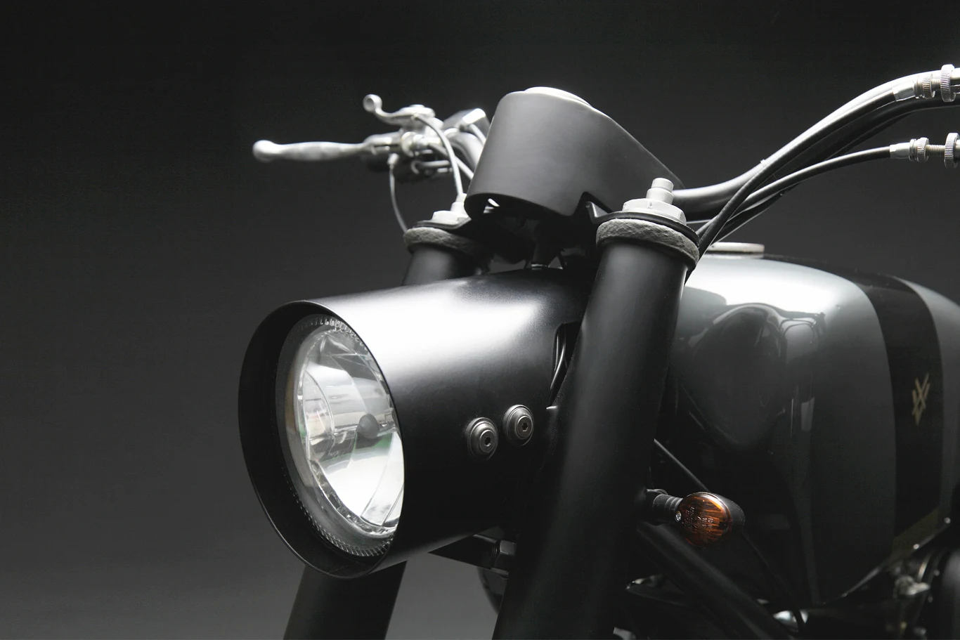 Moto Guzzi Nuovo Falcone Militare w odsłonie Venier Customs Moto Guzzi Nuovo Falcone Militare w odsłonie Venier Customs