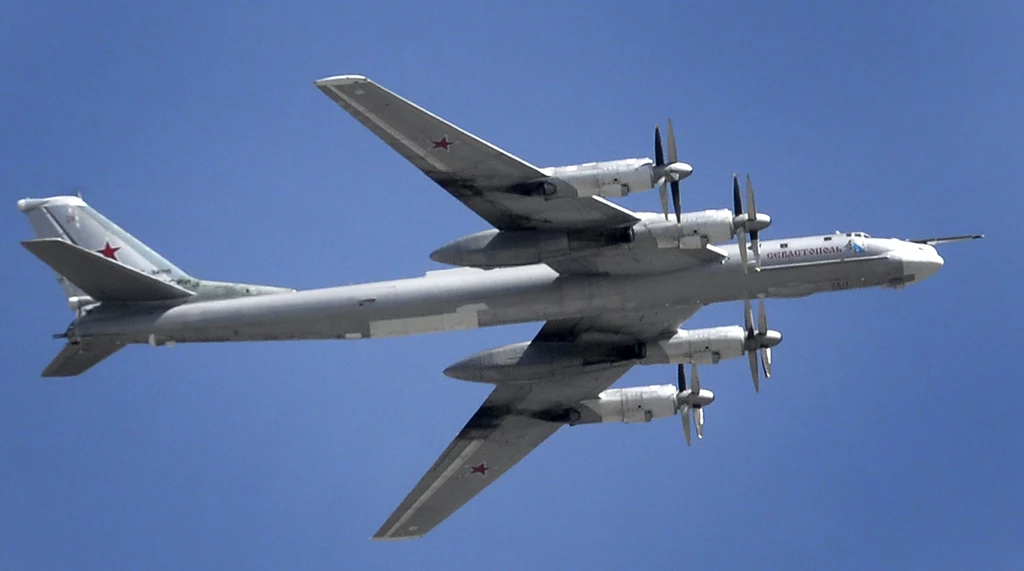 Samolot Tu-95; zdj. ilustracyjne