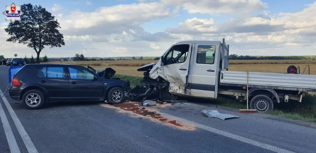 Kierowca golfa zginął na miejscu