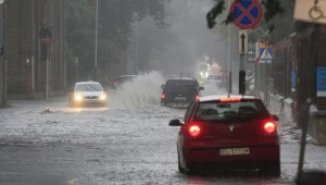 Ulewa, zdj. ilustracyjne