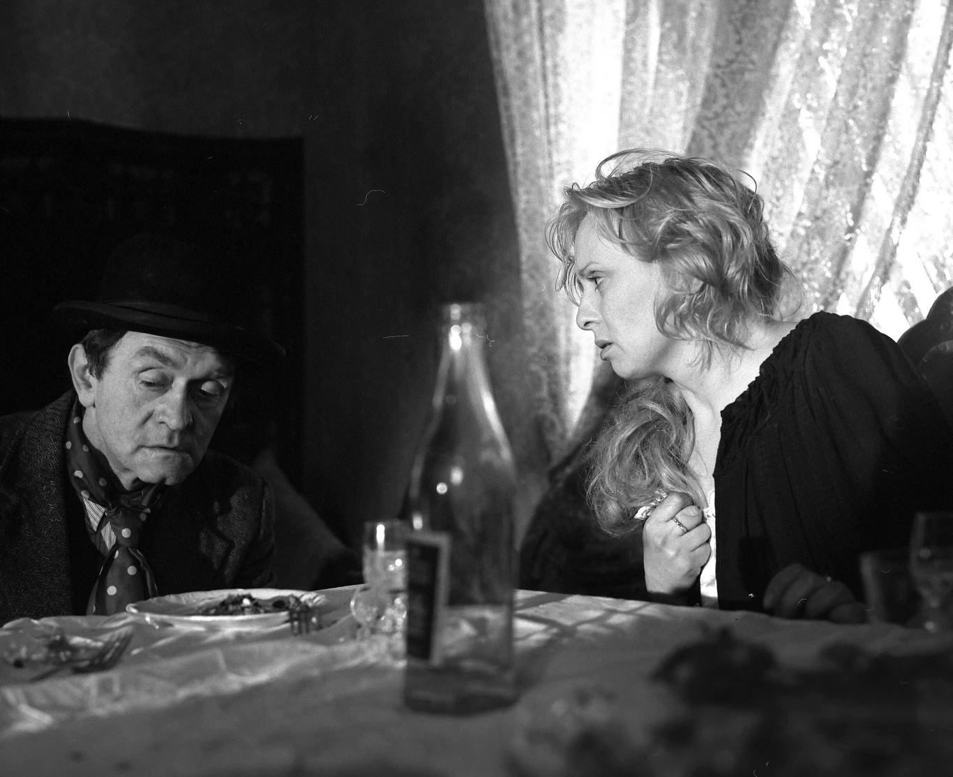 Renata Kretówna w filmie "Przemytnicy" (1984)