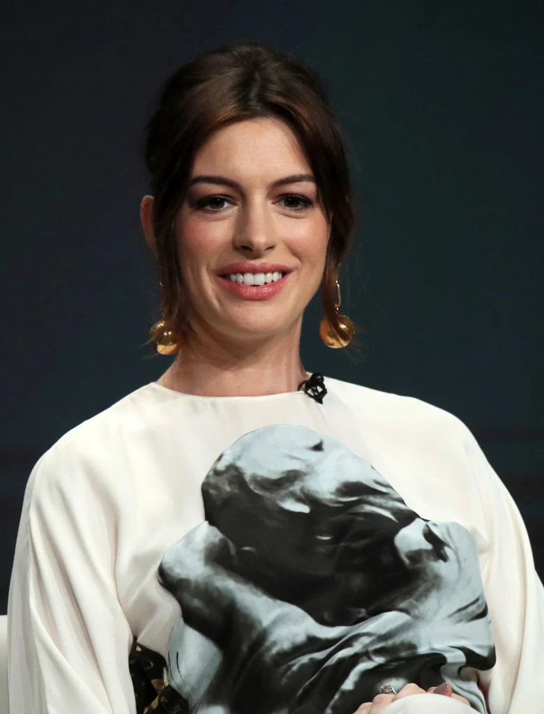 Anne Hathaway Anne Hathaway