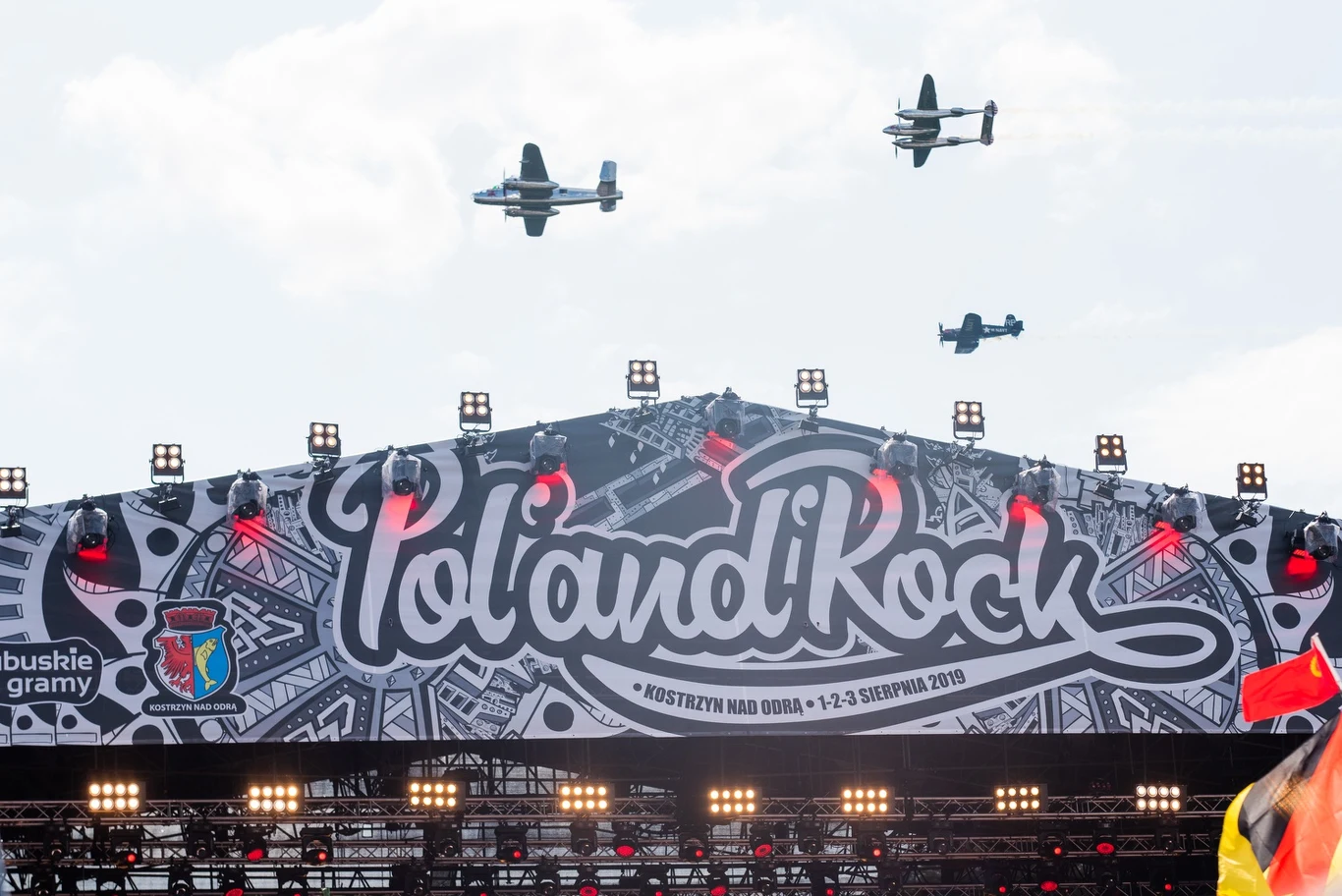 Zobacz zdjęcia z otwarcia Pol'and'Rock Festival 2019