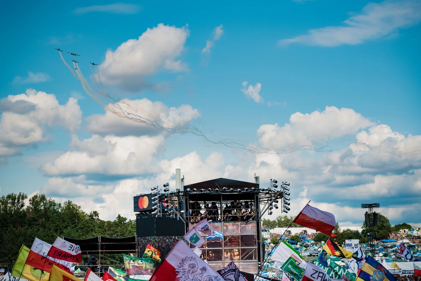 Zobacz zdjęcia z otwarcia Pol'and'Rock Festival 2019