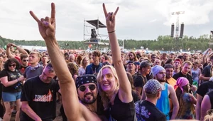 Zabawa pod Dużą Sceną pierwszego dnia Pol'and'Rock Festival 2019